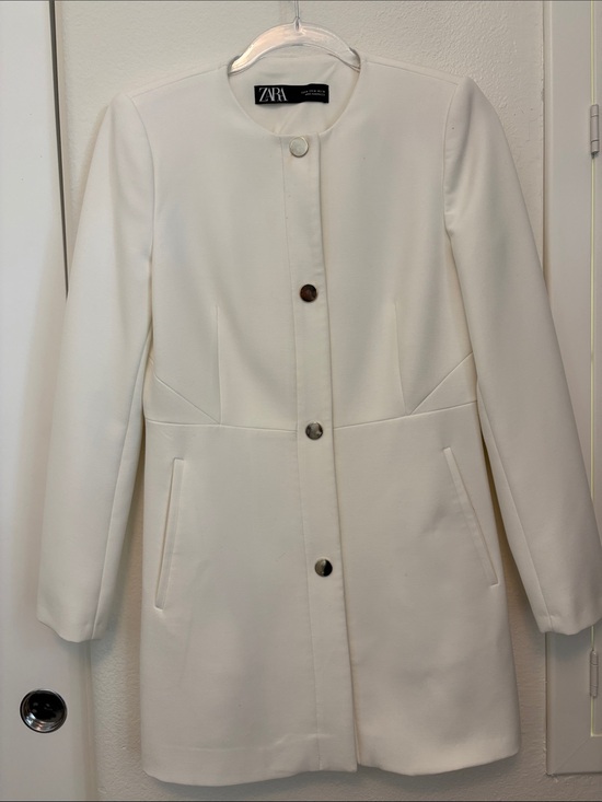 Zara Jackets & Blazers - ZARA White Collarless Longline Blazer